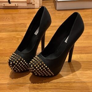 Steve Madden Studded High Heels